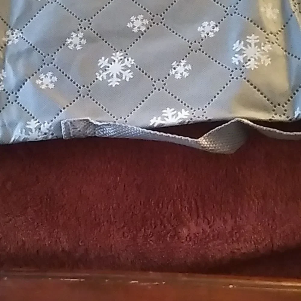 Christmas/ Gift Wrap Paper Organizer